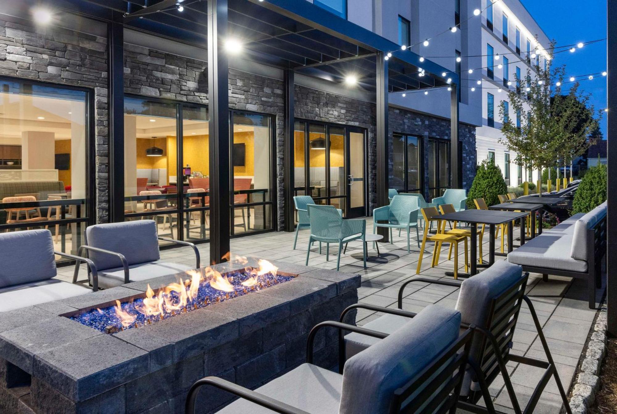 Home2 Suites By Hilton East Haven New Haven Eksteriør bilde